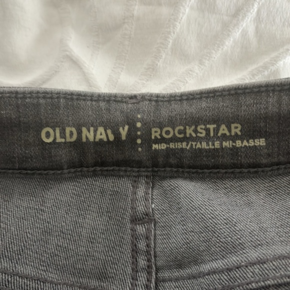 Old Navy Rockstar Jeans - Picture 4 of 6